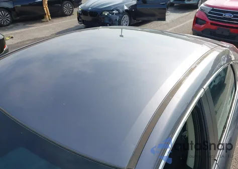 2017 Honda Civic Lx z USA, uszkodzony, nr VIN 19XFC2F50HE044650